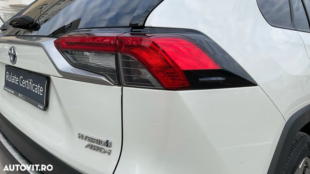 Toyota RAV4 2.5 4x4 Hybrid Lounge - 11