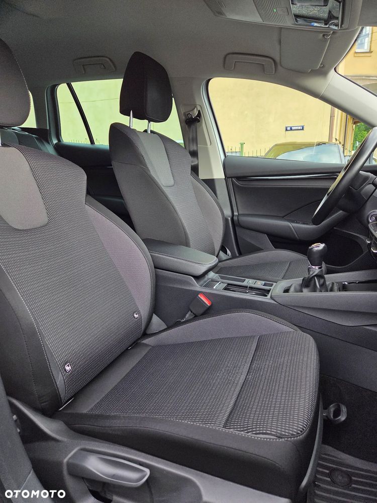 Skoda Octavia 2.0 TDI Ambition - 16