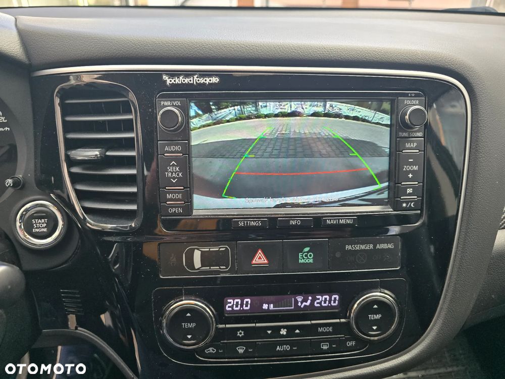 Mitsubishi Outlander 2.0 Instyle Navi CVT - 19
