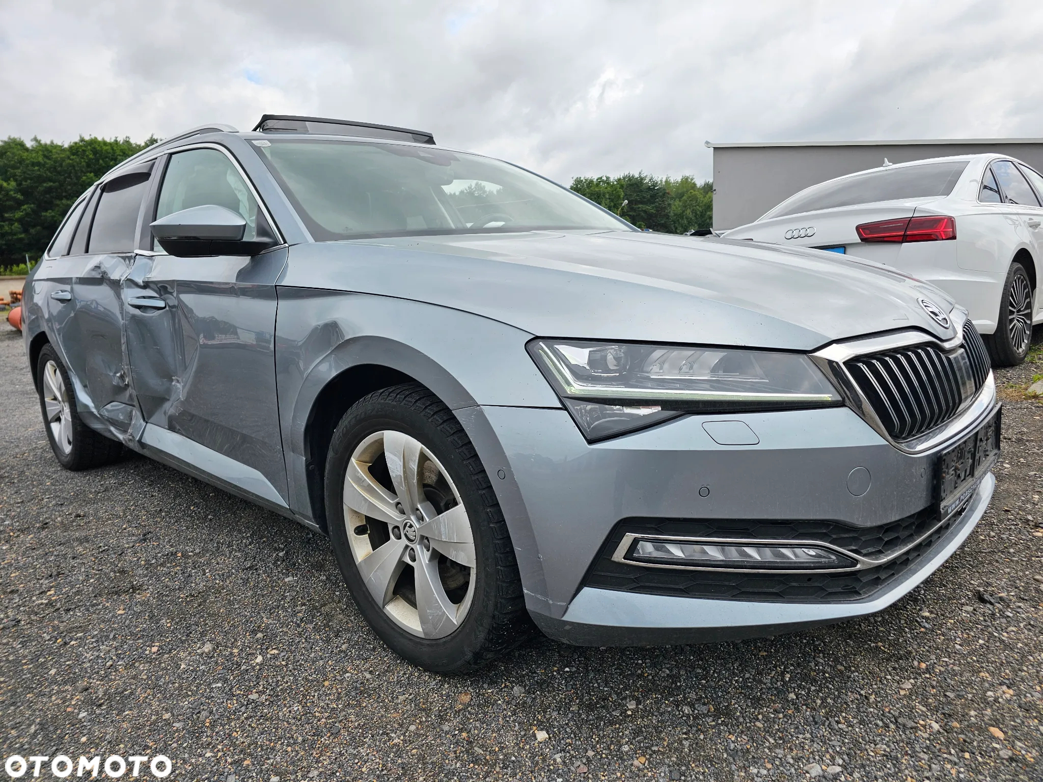 Skoda Superb 2.0 TDI DSG Style - 2
