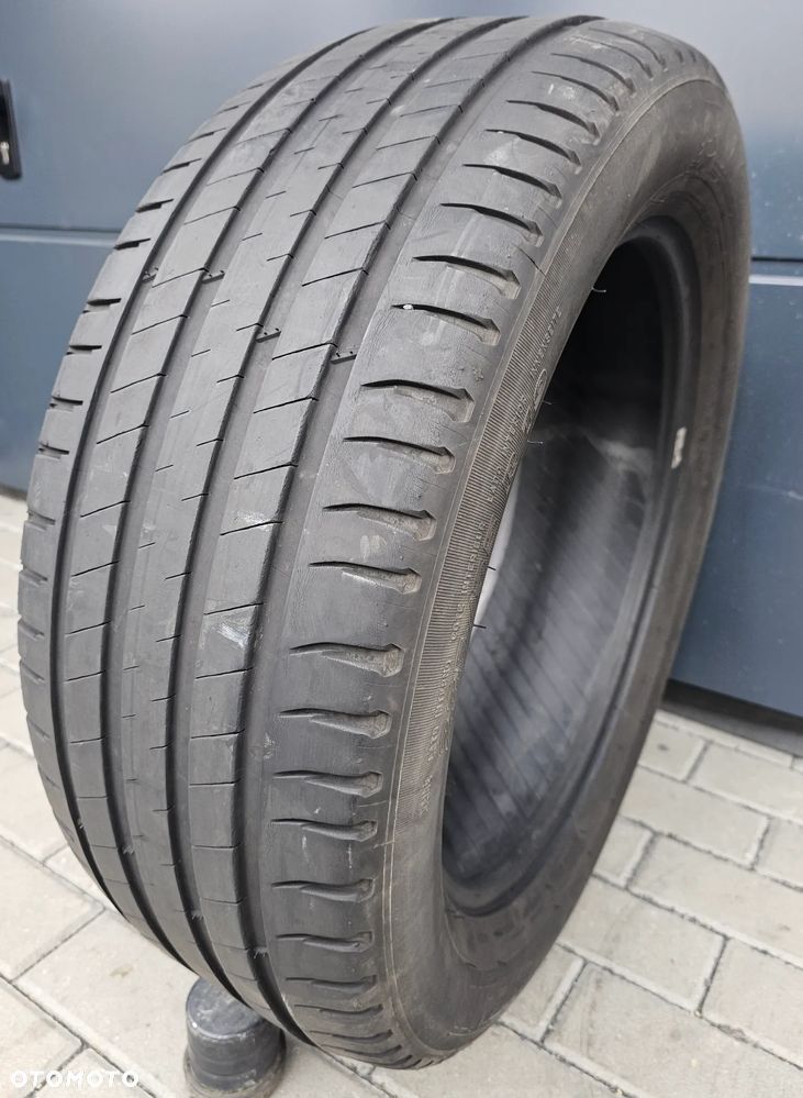 Michelin LATITUDE SPORT 3 235/55R19 101 Y - 1