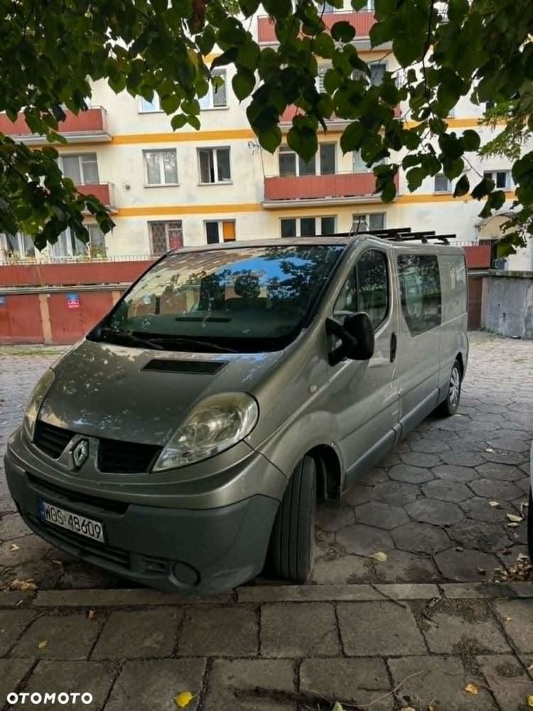 Renault Trafic - 1