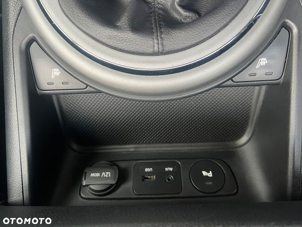 Kia Sportage 1.7 CRDI 2WD ISG Dream-Team Edition - 37