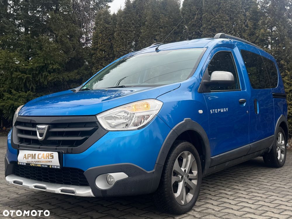Dacia Dokker TCe 115 Stepway Celebration - 9