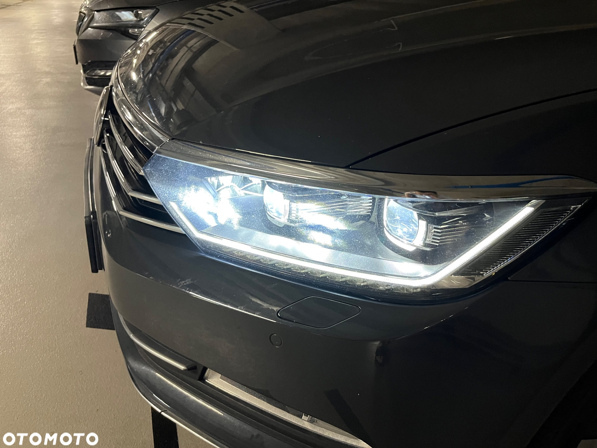 Volkswagen Passat 2.0 TDI BMT Highline DSG - 23