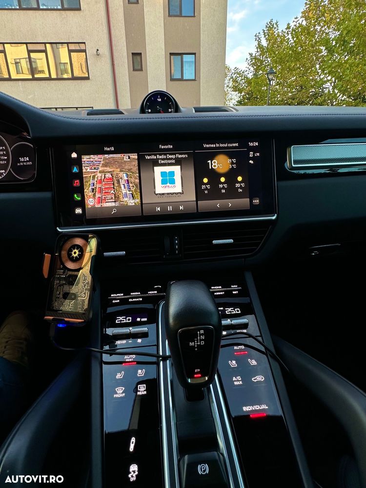 Porsche Cayenne E-Hybrid Tiptronic S - 17