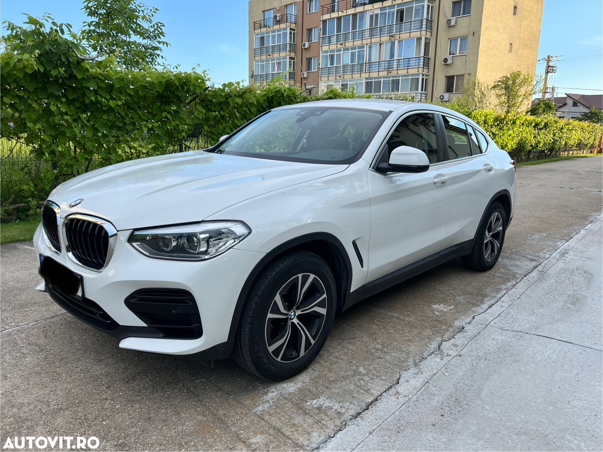 BMW X4 xDrive20i AT - 3