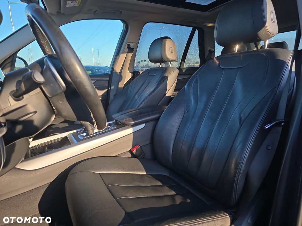 BMW X5 xDrive25d - 22