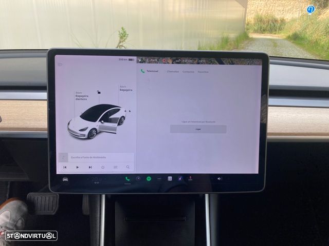 Tesla Model 3 Long Range Tração Integral - 27