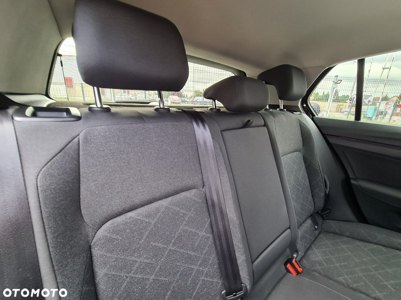 Volkswagen Golf 1.5 TSI ACT OPF Comfortline - 30