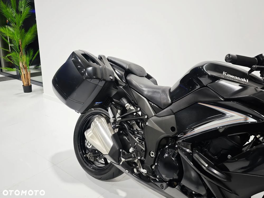 Kawasaki Ninja 1000 SX - 11