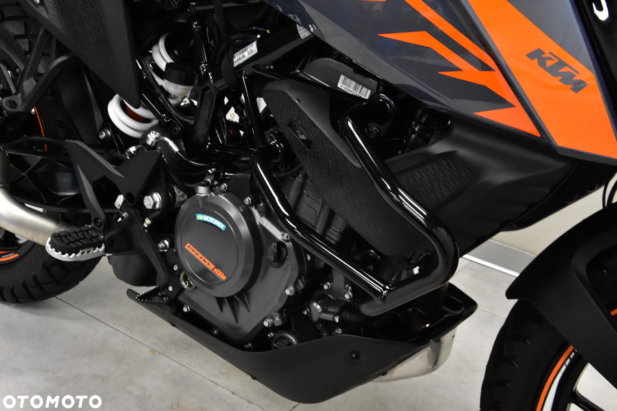 KTM Adventure - 27