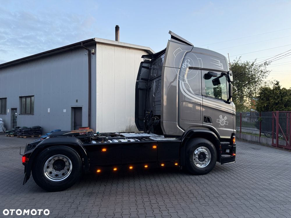Scania - 8