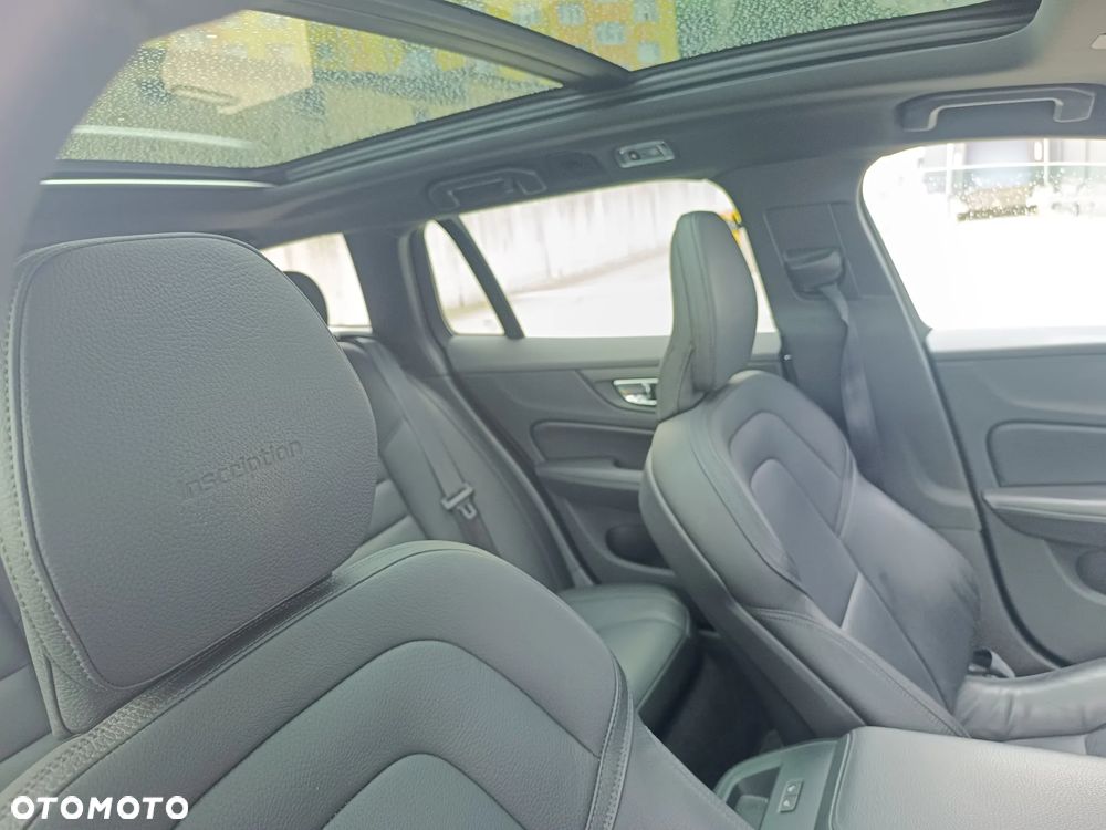 Volvo V60 D4 AWD Geartronic Inscription - 3