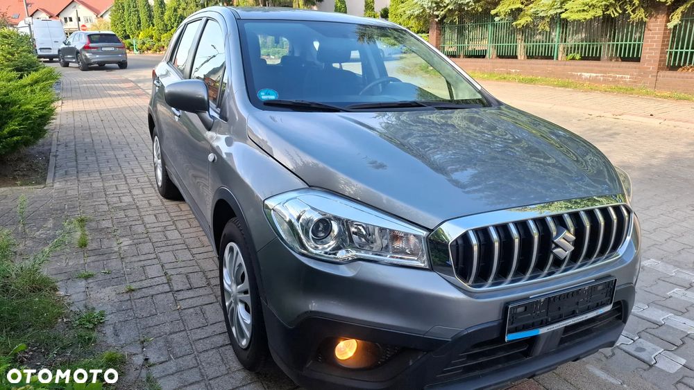Suzuki SX4 S-Cross 1.0 T Comfort - 4