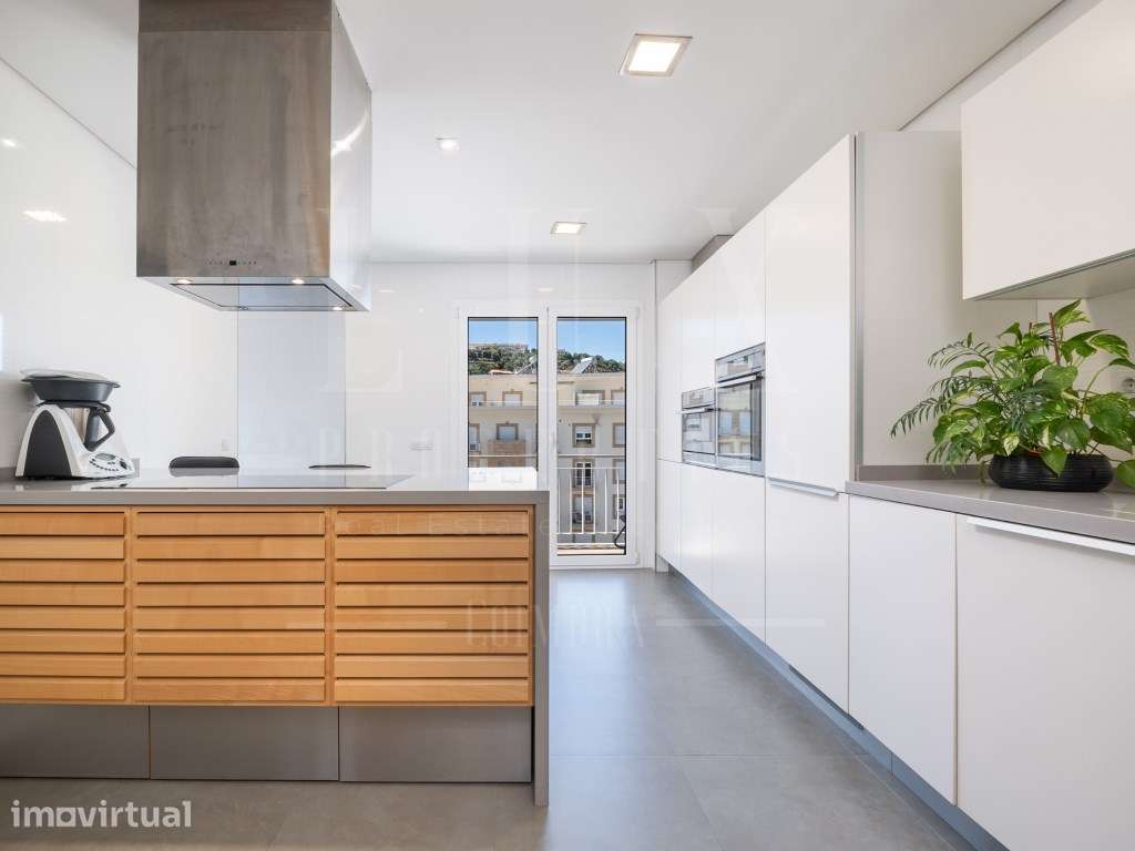 Apartamento T4 | Urbanização Quinta das Lágrimas, Coimbra - Grande imagem: 3/52