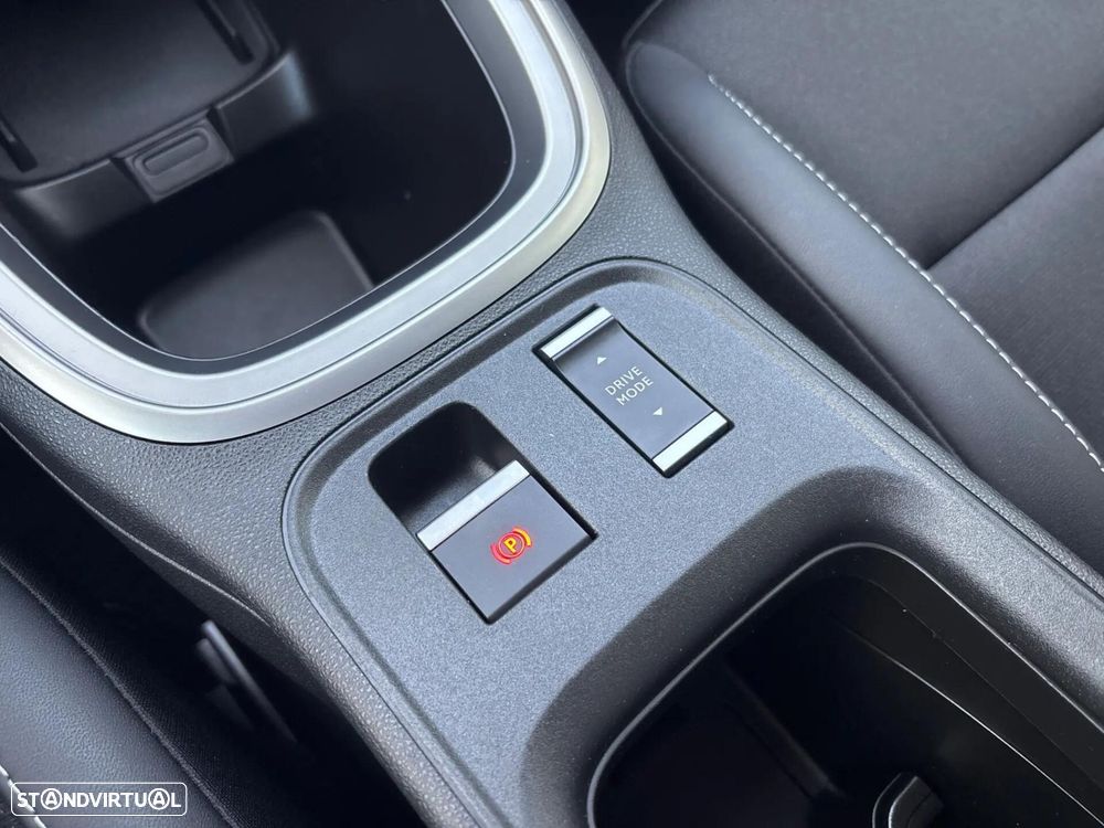 Jeep Avenger 54 kWh Summit - 19
