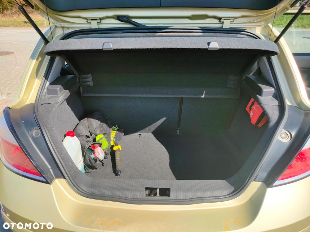 Opel Astra 1.8 Elegance - 21