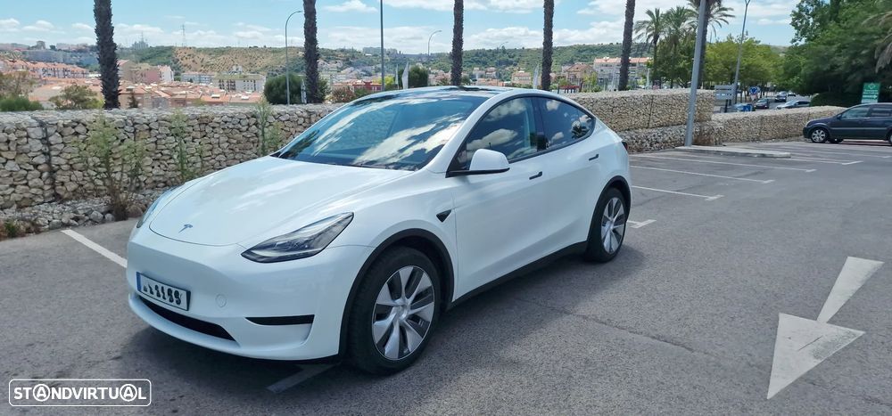 Tesla Model Y Tração Traseira - 4