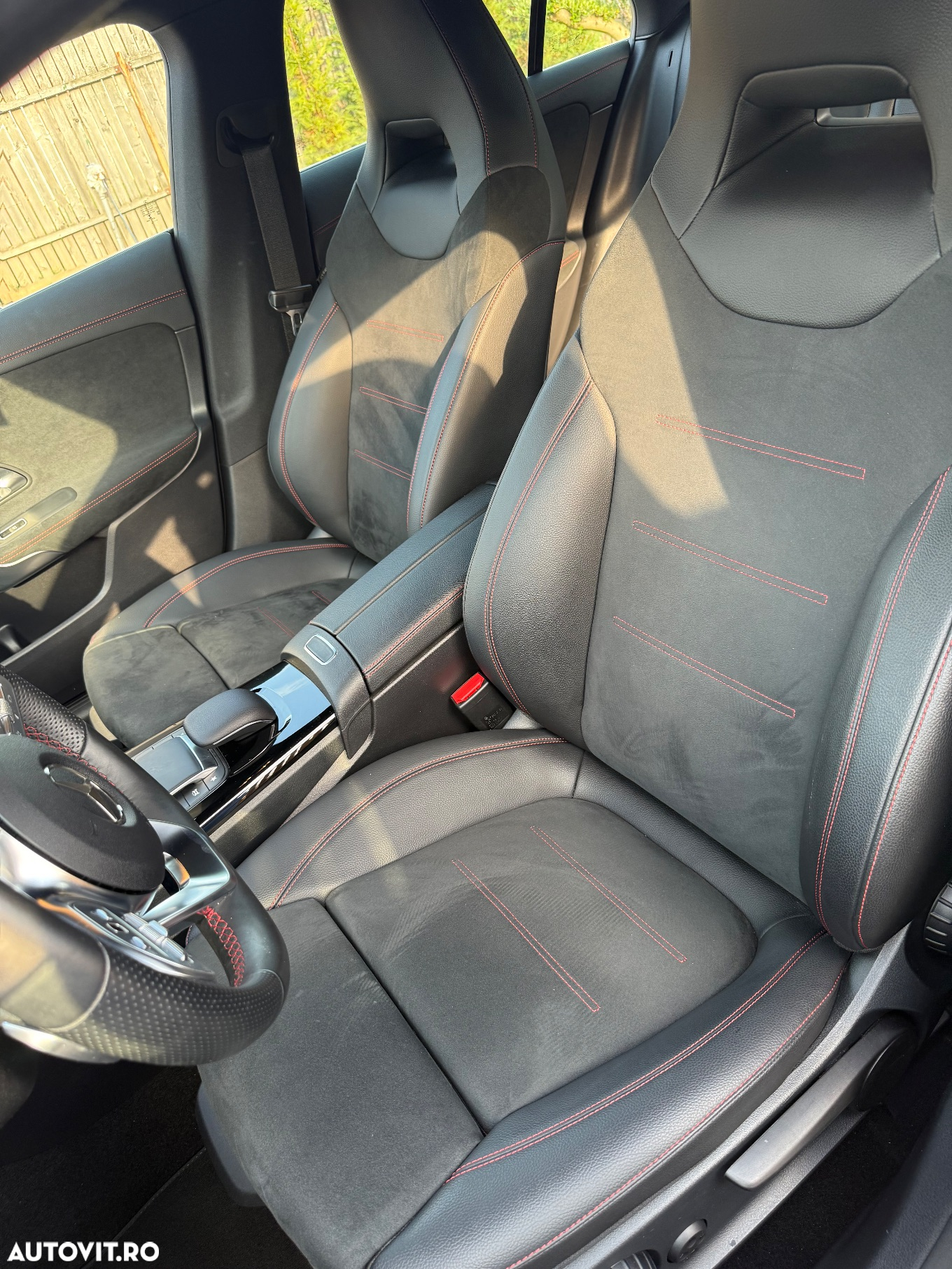 Mercedes-Benz CLA 200 7G-DCT AMG Line - 16