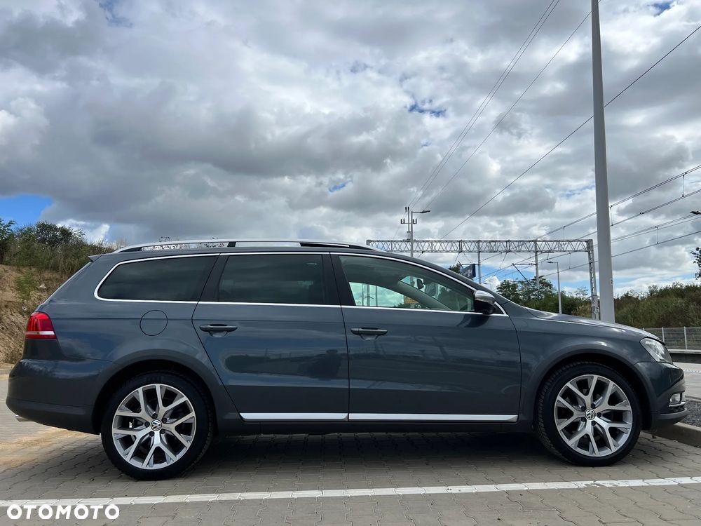 Volkswagen Passat Alltrack 2.0 TDI 4Mot DSG - 9