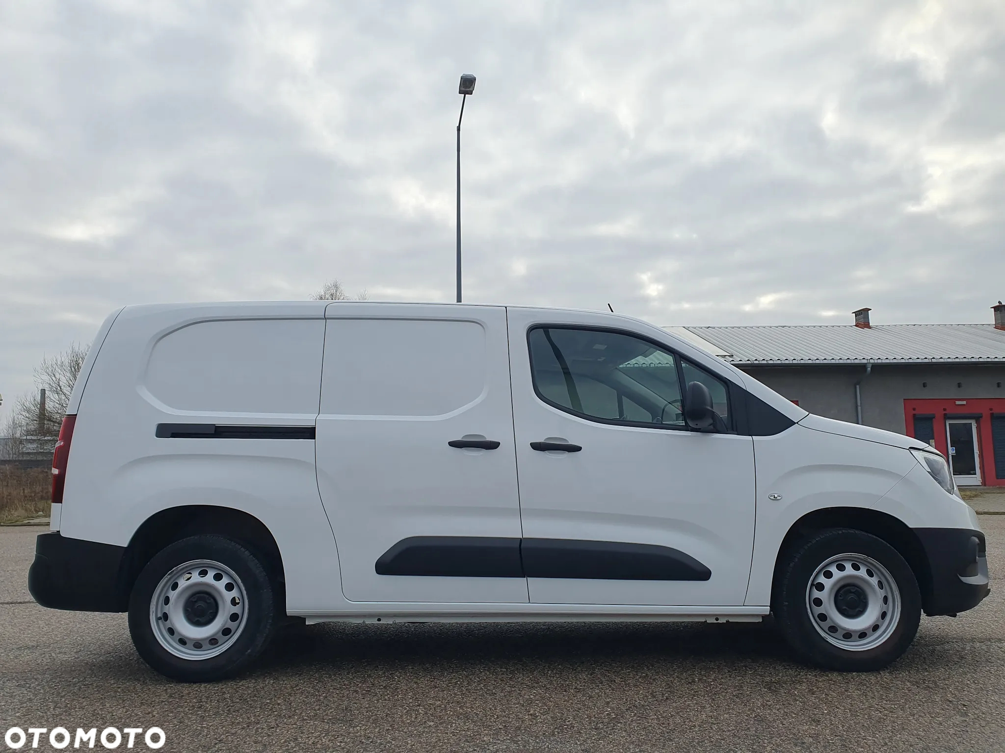 Opel Combo - 11