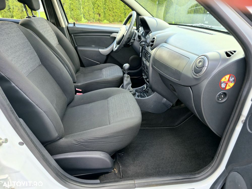 Dacia Duster 1.5 dCi 4x4 Ambiance - 9