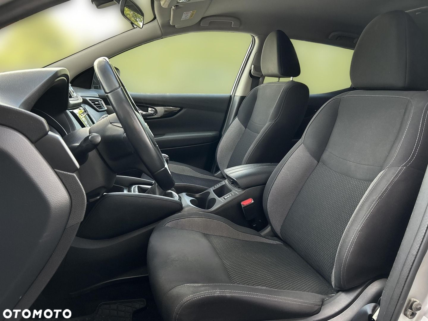 Nissan Qashqai 1.3 DIG-T Visia - 10