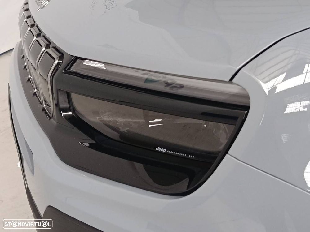 Jeep Avenger 1.2 GSE T3 Summit - 25