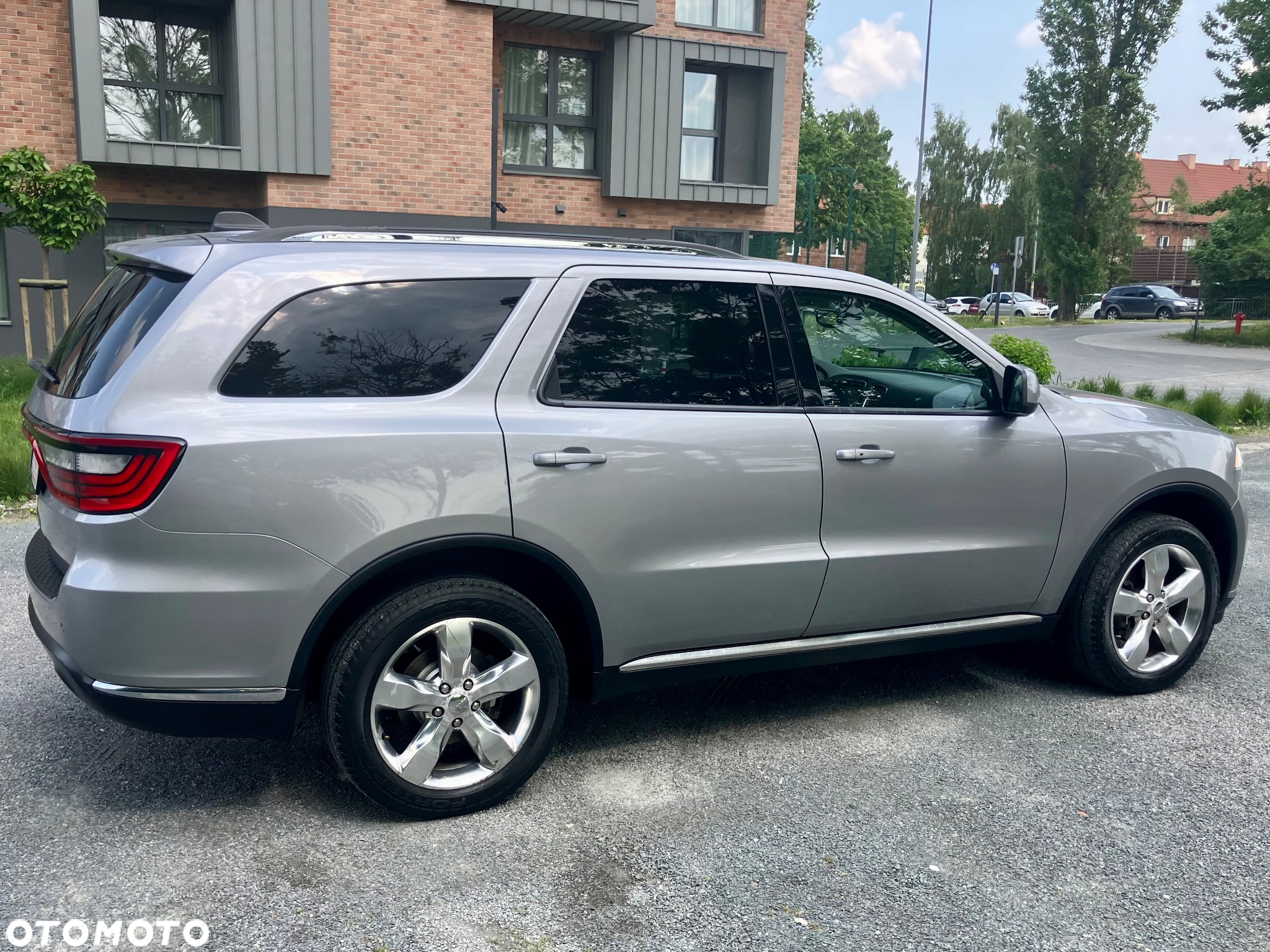 Dodge Durango - 11