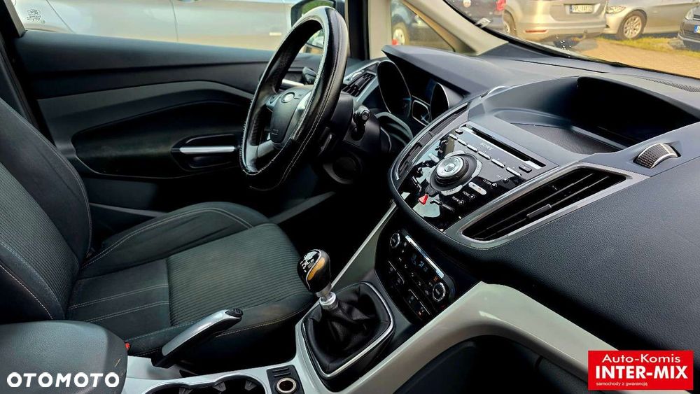 Ford Grand C-MAX - 39