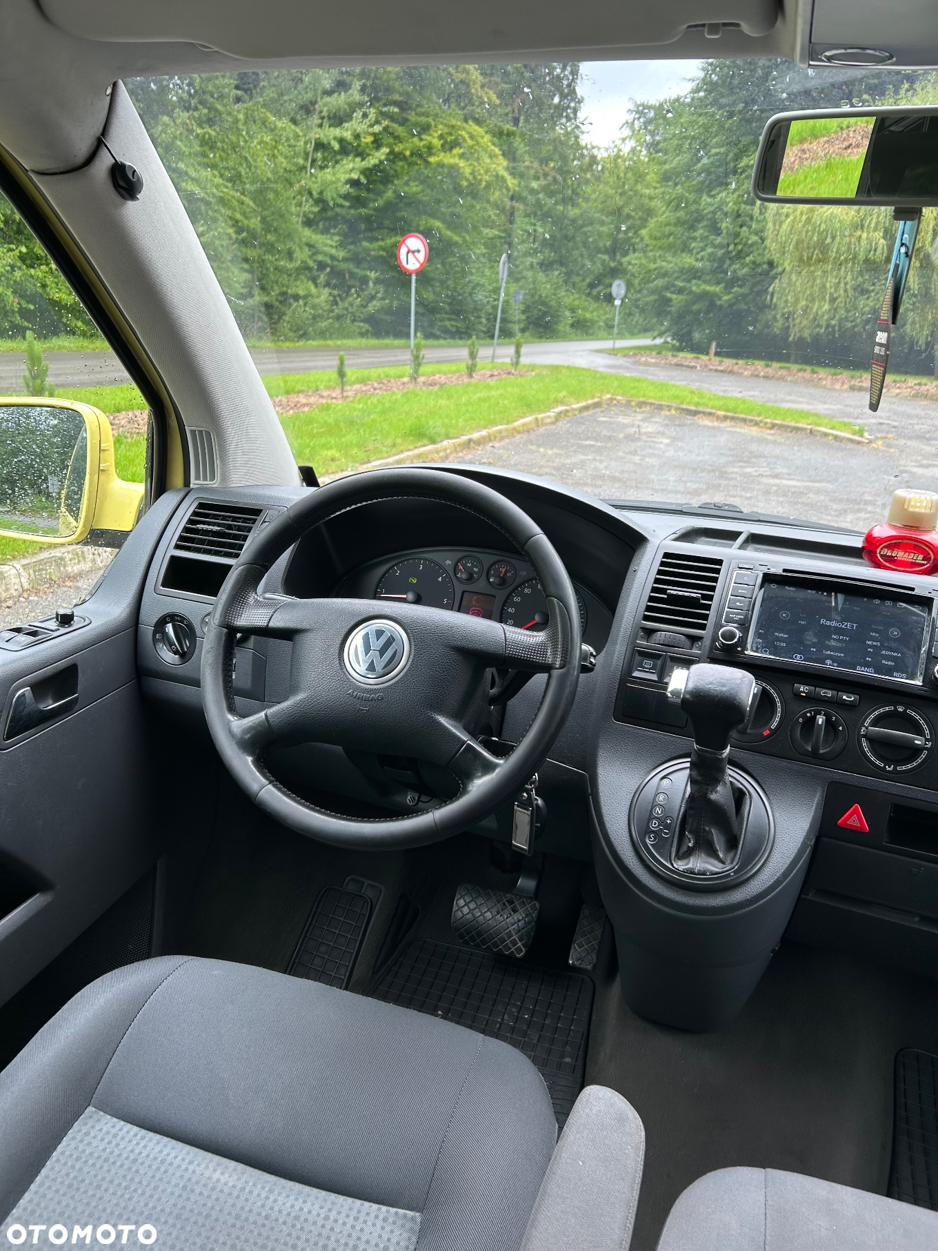 Volkswagen Multivan - 6