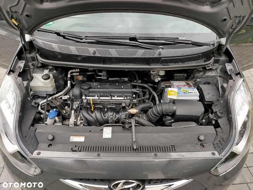 Hyundai ix20 1.4 blue Trend - 30