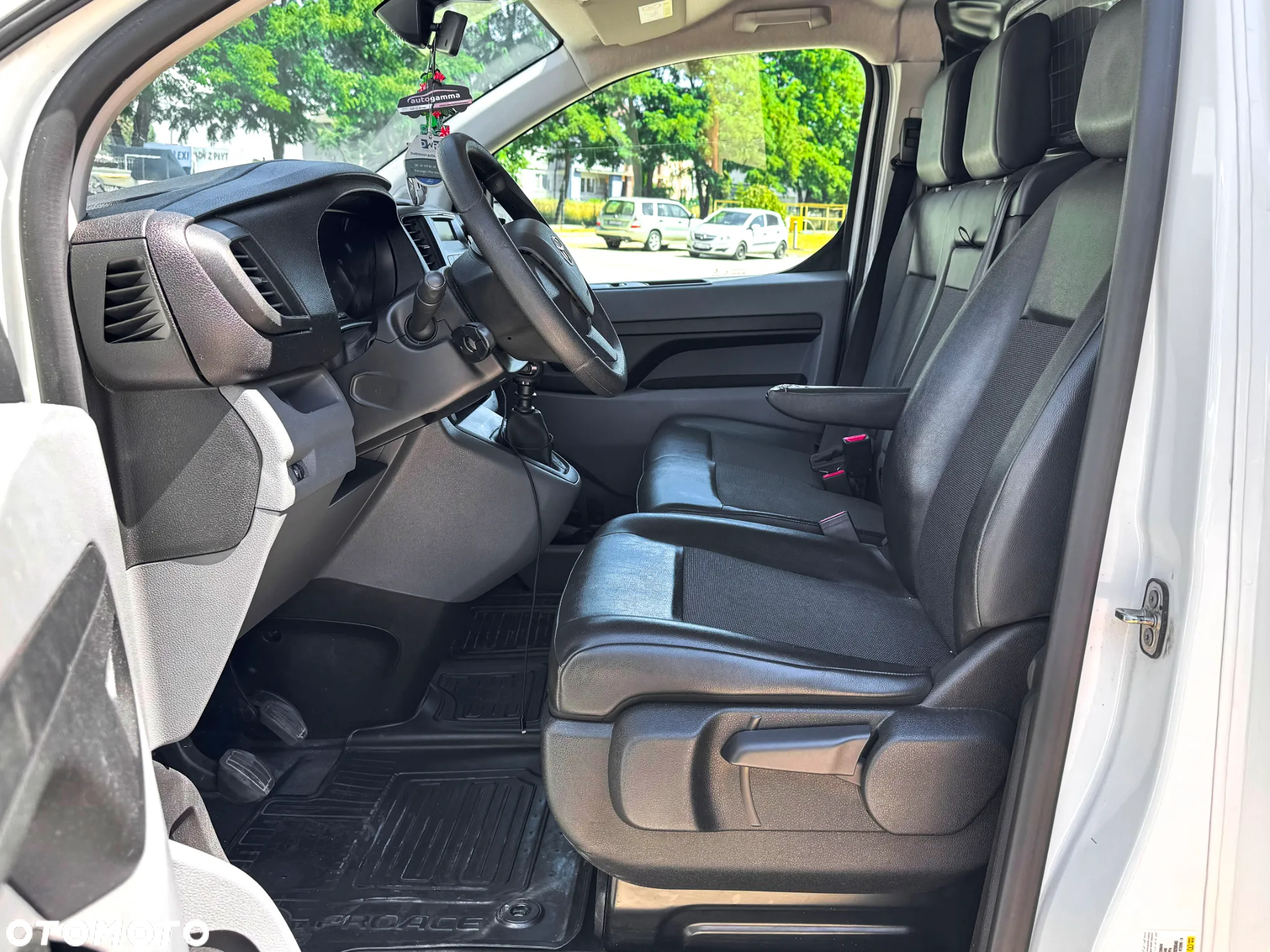Toyota PROACE - 11