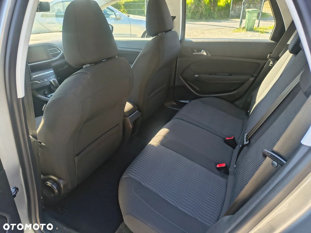 Peugeot 308 BlueHDi FAP 120 EAT6 Stop & Start Active - 15
