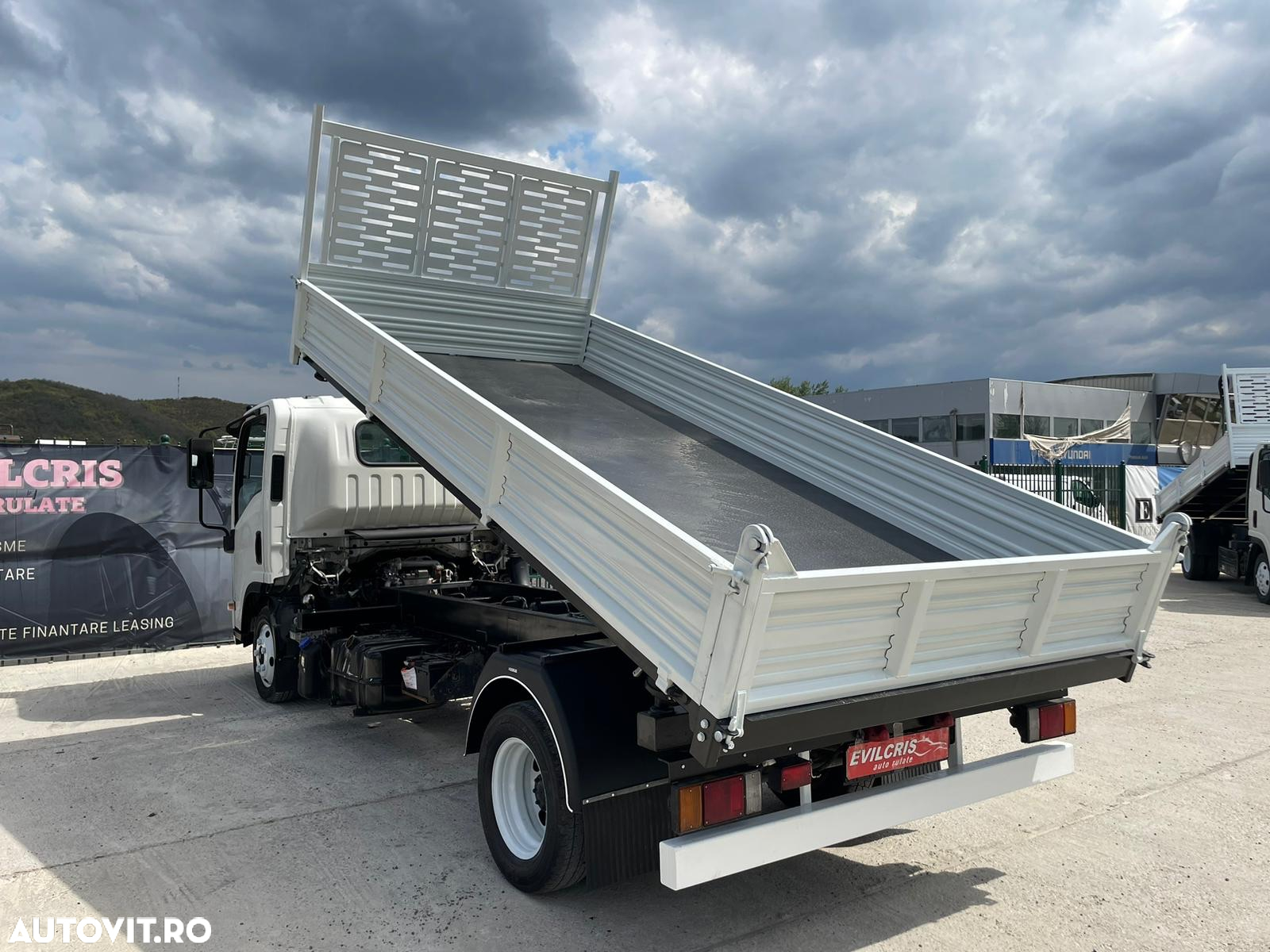 Isuzu N35 BASCULABIL 4.5 m - 13