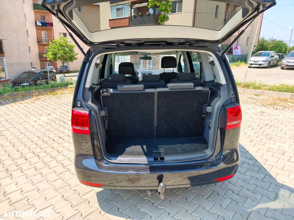 Volkswagen Touran 1.6 TDI BlueMotion Technology Highline - 8
