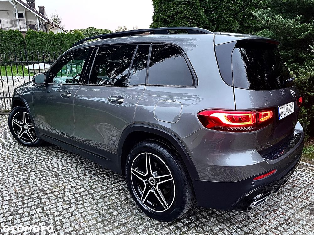 Mercedes-Benz GLB 200 7G-DCT AMG Line - 11
