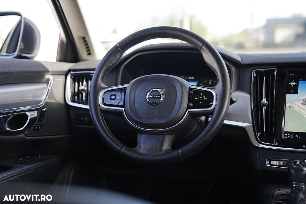 Volvo S90 D4 Geartronic Momentum - 22