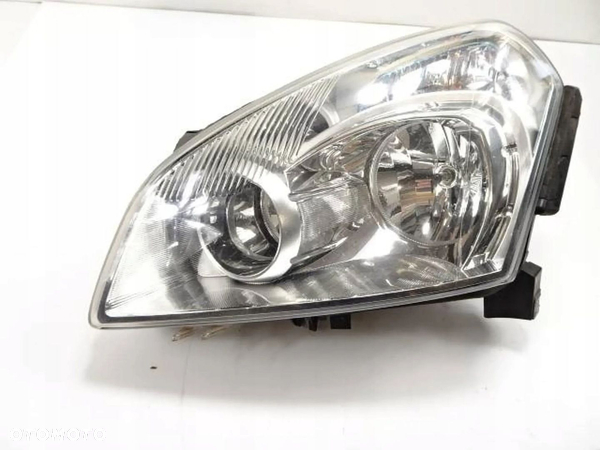 Lampa LEWY przód Nissan Qashqai J10 06-10r. UK