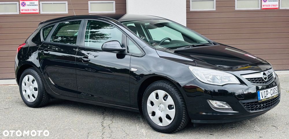 Opel Astra - 4