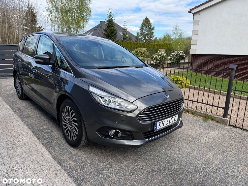 Ford S-Max 2.0 EcoBlue Titanium - 1
