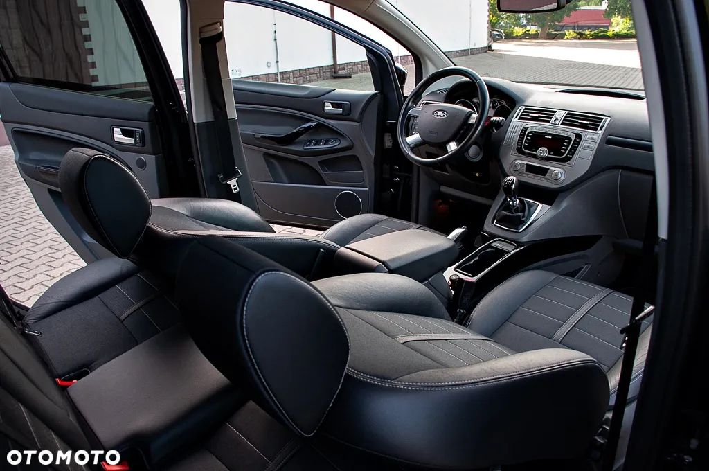 Ford Kuga 2.0 TDCi Titanium - 28
