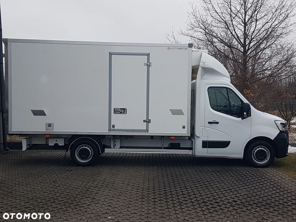 Renault MASTER 8EP CHŁODNIA MROŹNIA 4,22x2,11x2,01 IZOTERMA AGREGAT THERMO KING V-500 MAX GRZANIE KLIMA KRAJOWY - 13