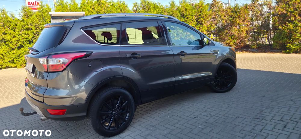 Ford Kuga 2.0 TDCi 4x4 Titanium - 14
