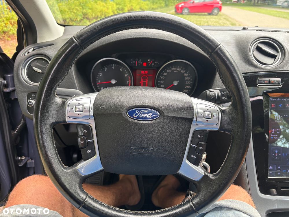 Ford Mondeo - 21