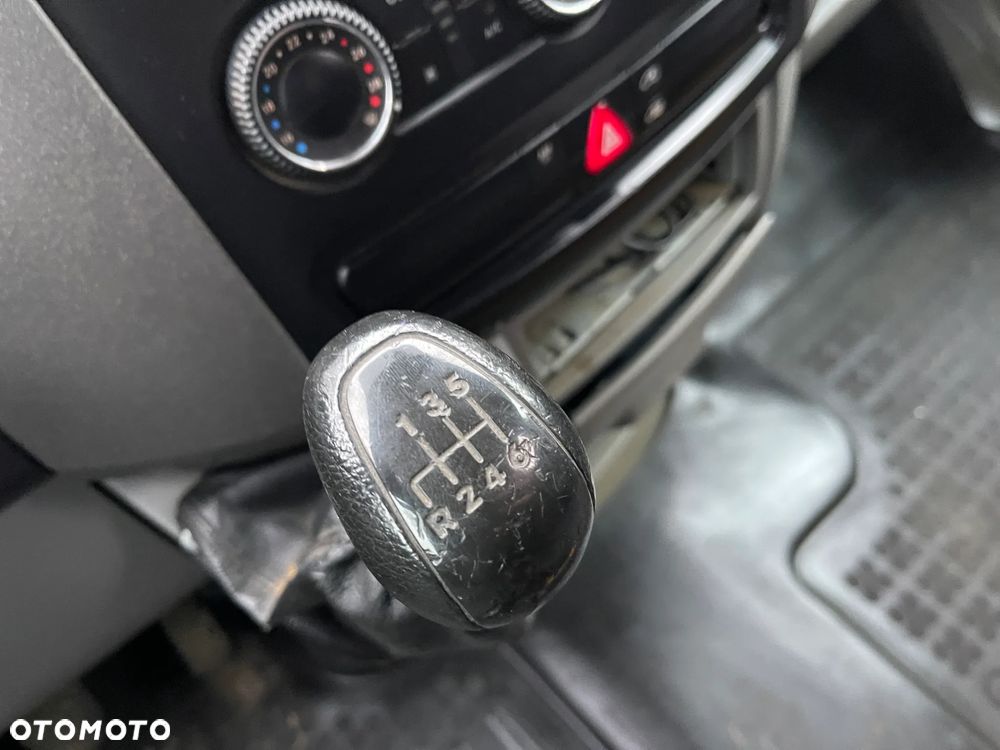 Mercedes-Benz Sprinter W906 313 CDI Średni Średniak L2H2 Brygadówka 6 Osobowy 6 Osób Dubel kabina 2009 ROK - 14