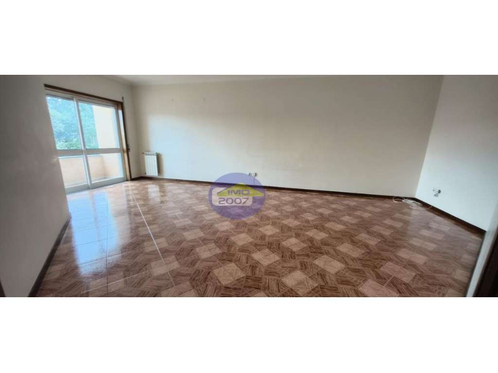 Apartamento T3 em Crestuma - Grande imagem: 3/11
