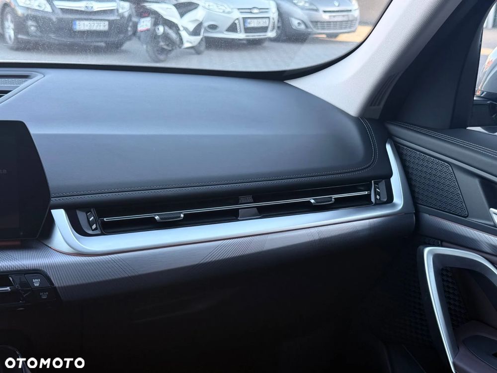 BMW X1 - 21