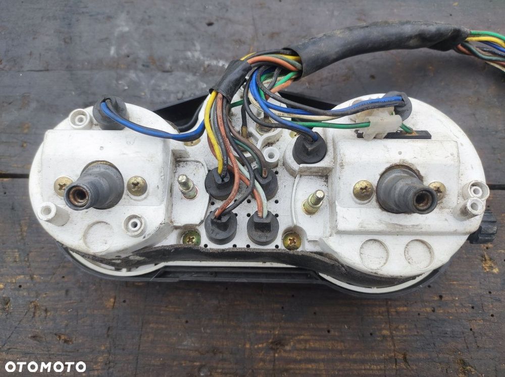 Zestaw zegarów Yamaha TDR 125 licznik obrotomierz wskaźnik poziomu paliwa  kontrolki - 7
